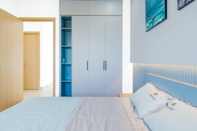 Hinged Wardrobes with Loft